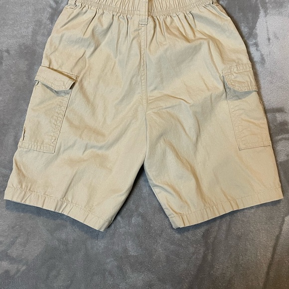 365 Kids from Garanimals Boy shorts 😎☀️ - Picture 3 of 4